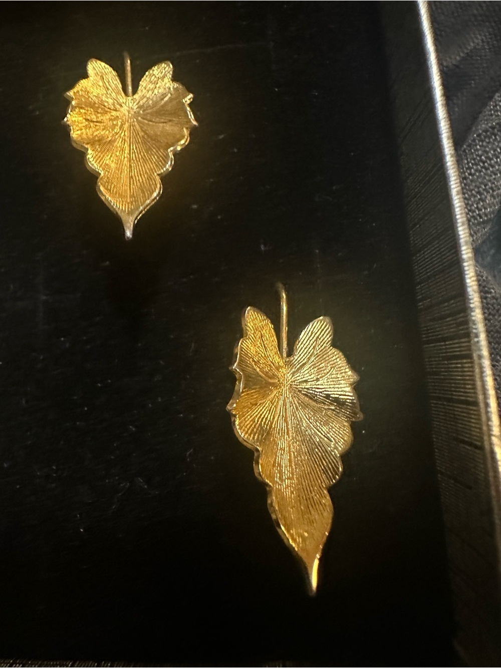 Gold Leaf Wall Accent Set - Home Wall Decor